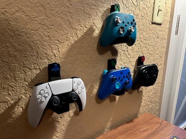 Ohjaimen Seinäpidike - Xbox, PlayStation, Nintendo Switch