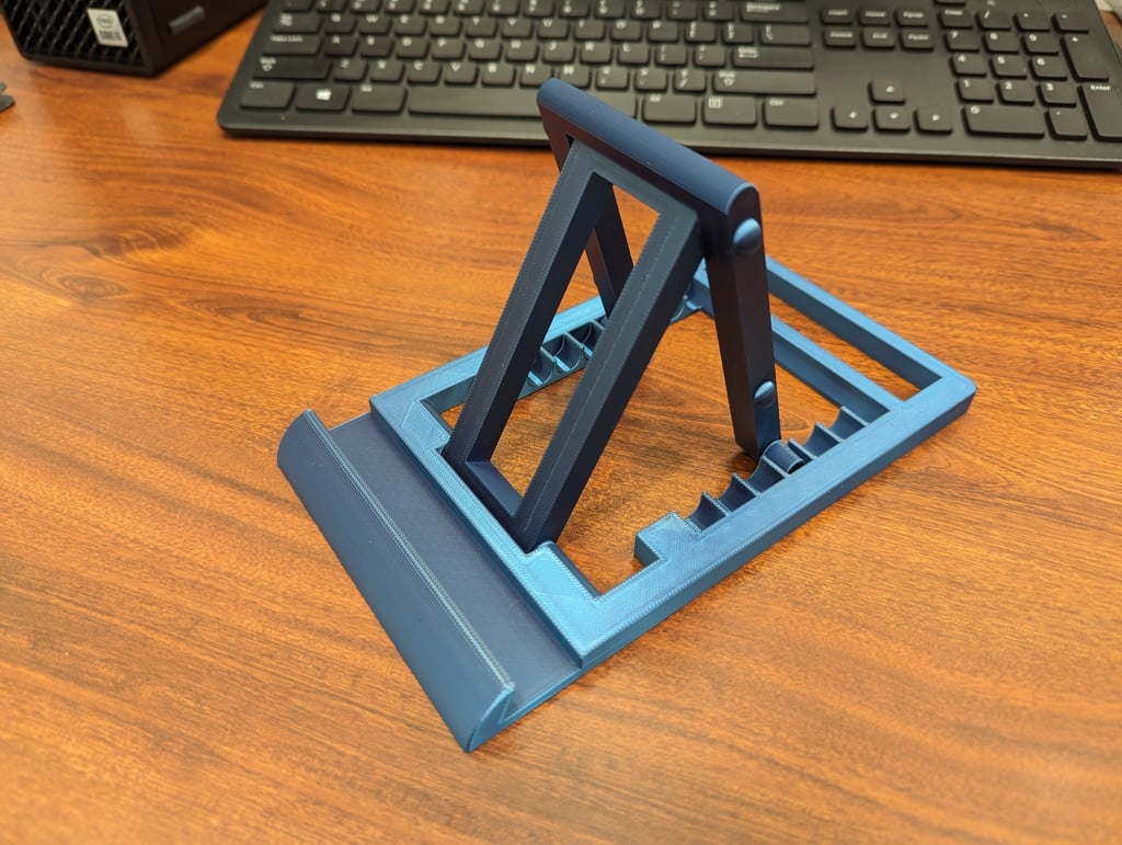 Parannettu ja päivitetty iPad Stand