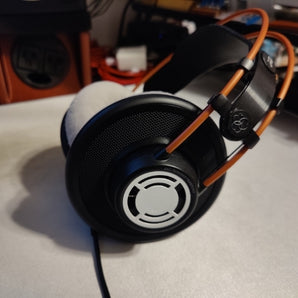 AKG-kuulokkeiden litteät vaihtosuojukset (Q701, K701, K702, K712)