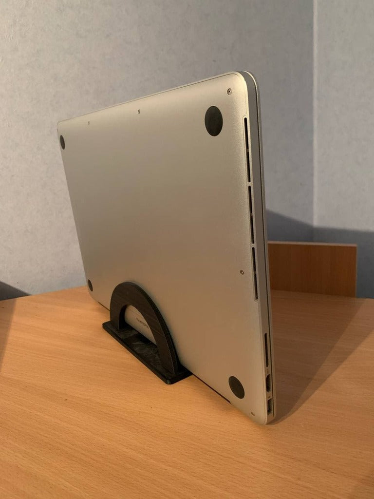 Telakka MacBook Pro Retina 13' tai 15' 2015 -malliin