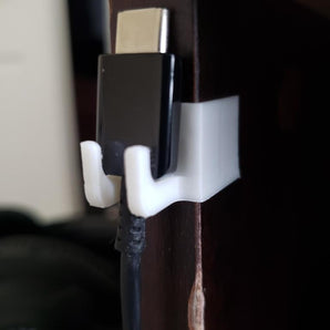 Pöytäkaapeliteline Samsung USB-C -laturille – Klipsirakenne 15,2 mm:n pöydänjaloille