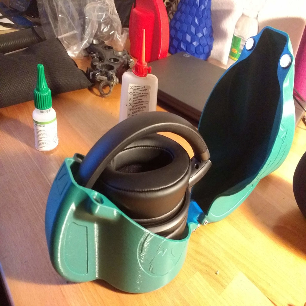 Sennheiser HD 4.4 & 4.5 Kuulokekotelo