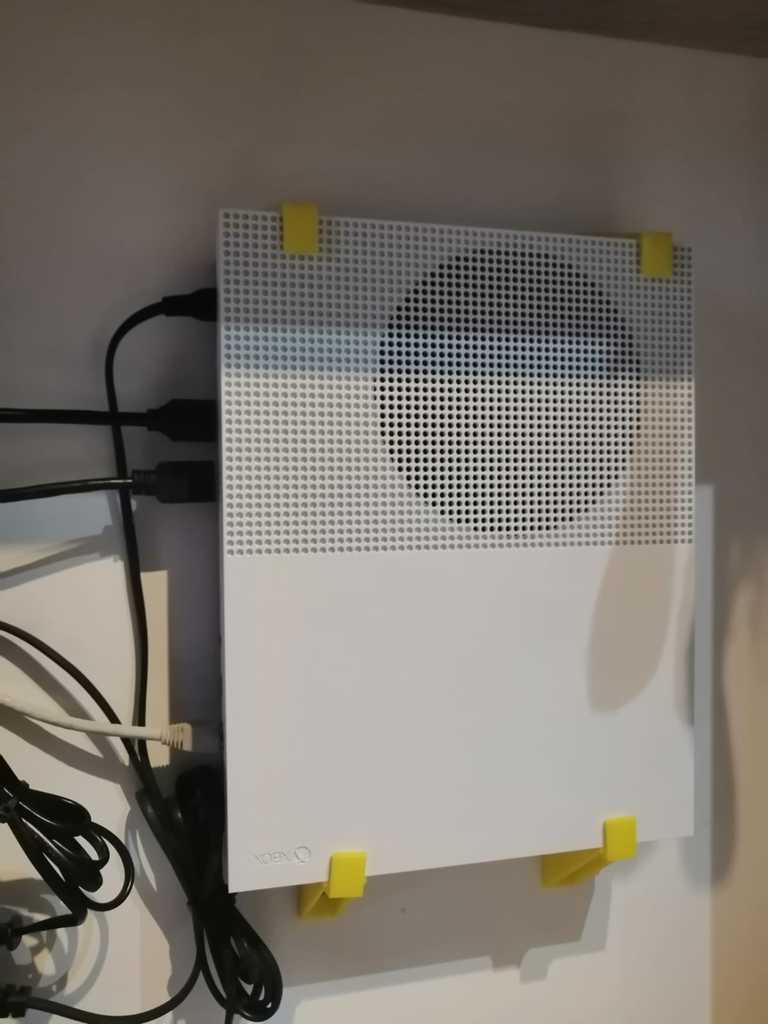 Xbox One S -seinäteline