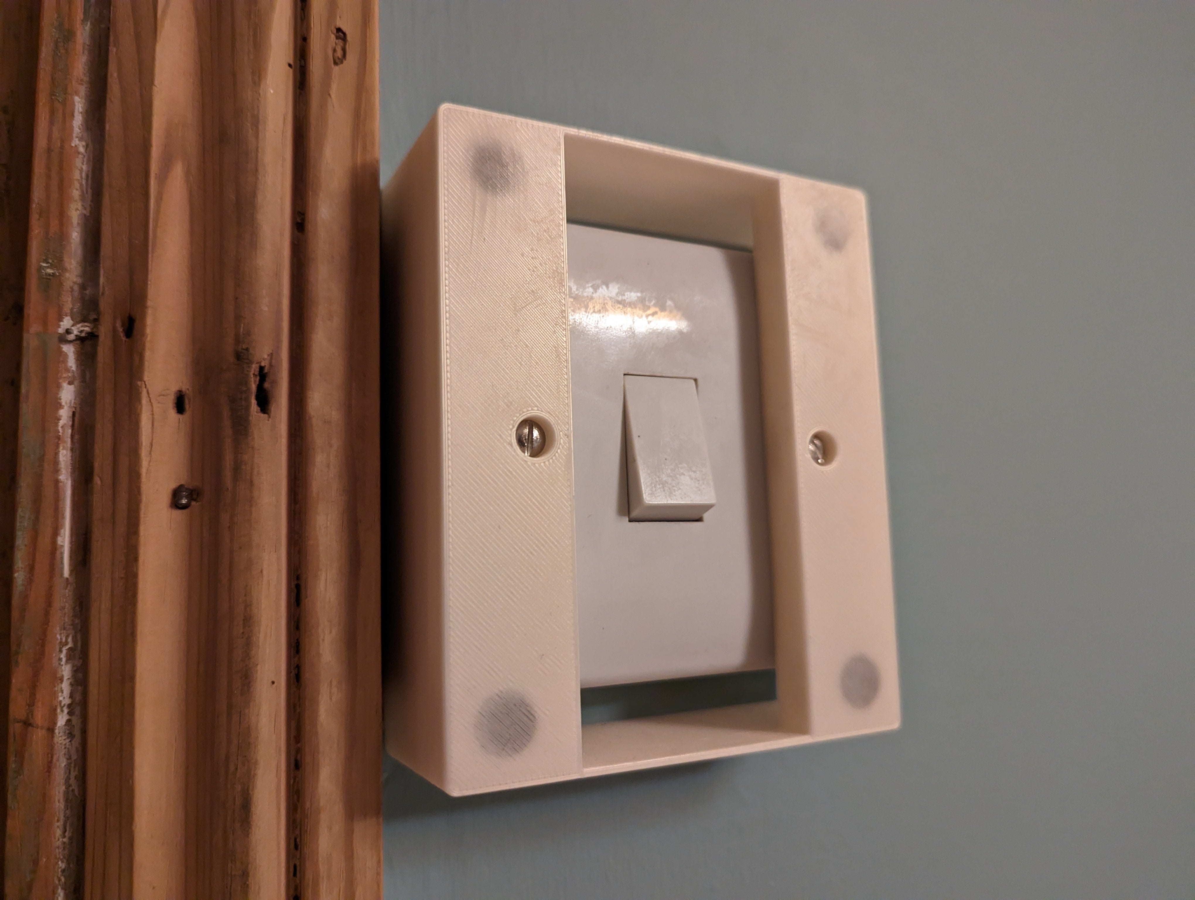 Magneettinen kansi Philips Hue -himmenninkytkimelle