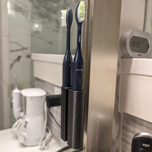Peiliin asennettava hammasharjateline Philips One Sonicare -laitteelle