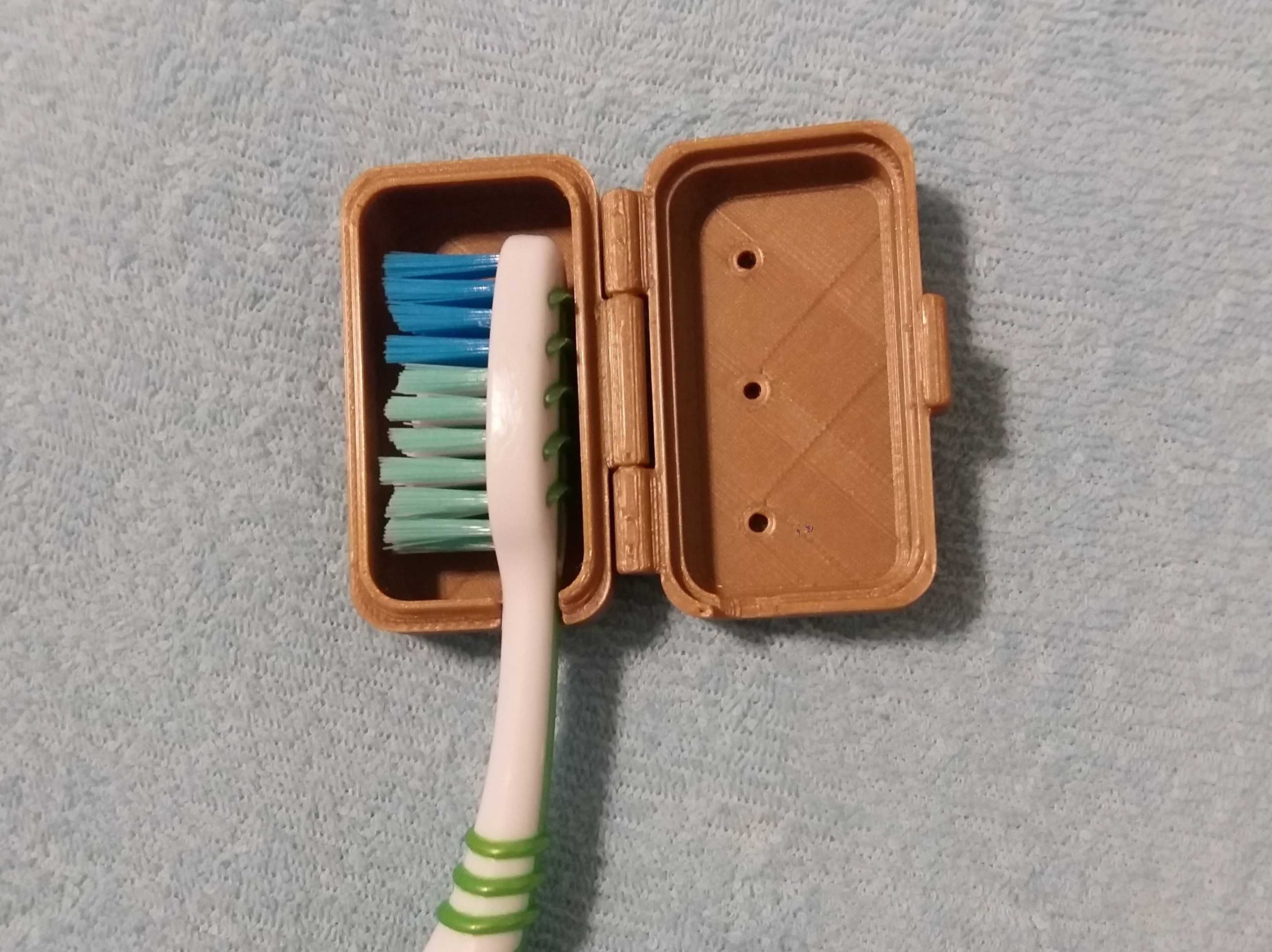 Pienempi hammasharjakotelo matkustamiseen ja säilytykseen