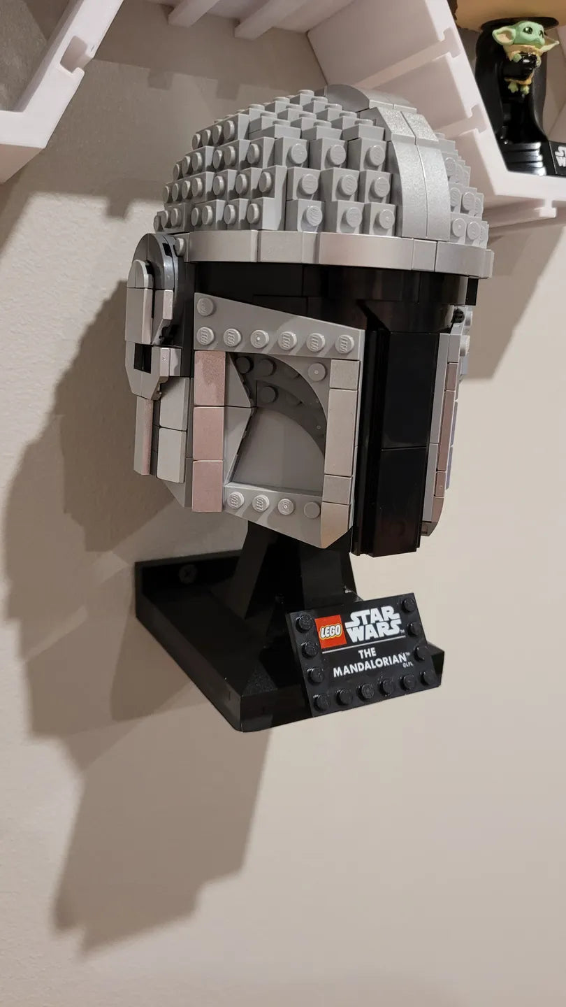 Lego Mandalorian kypärän seinäteline