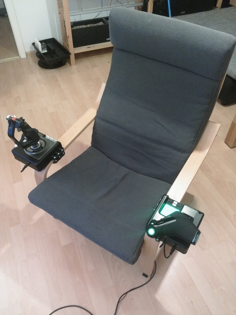 Saitek X52 Pro Hotas -teline Ikean Poäng-tuoliin