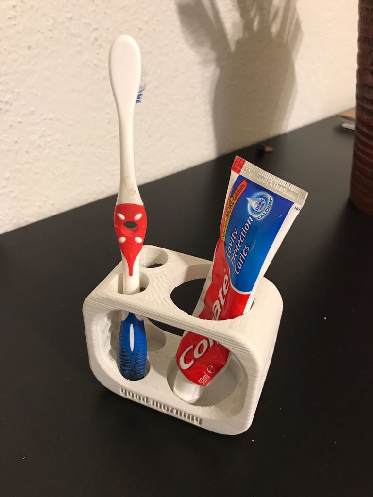 Hammasharja ja hammastahna Pidike 2 hammasharjalle