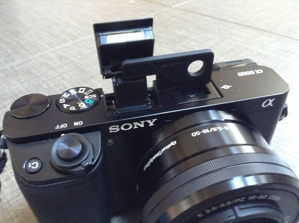 Bounce-salamateline Sony A6000 -kameralle
