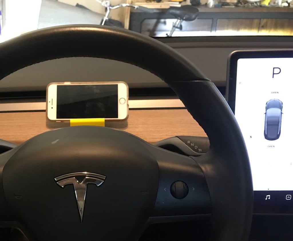Tesla Model 3 Valve Clip -puhelinteline