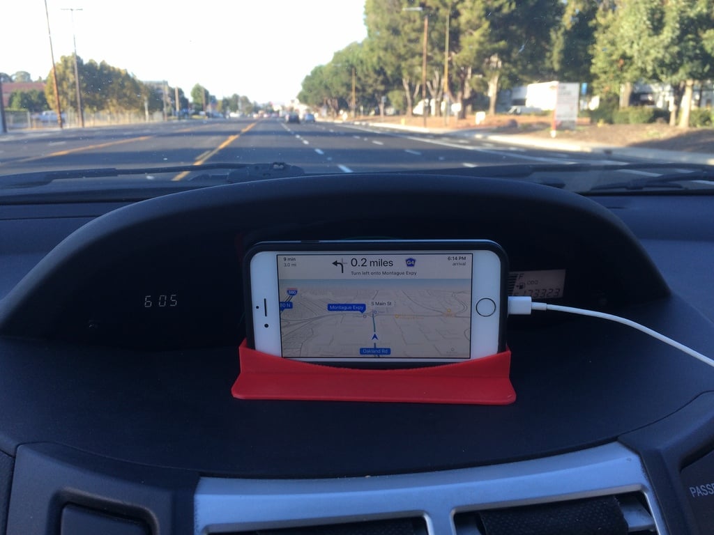 Älypuhelinteline autossa navigointiin iPhone 5s:lle ja iPhone 6:lle Yaris 2007:lle