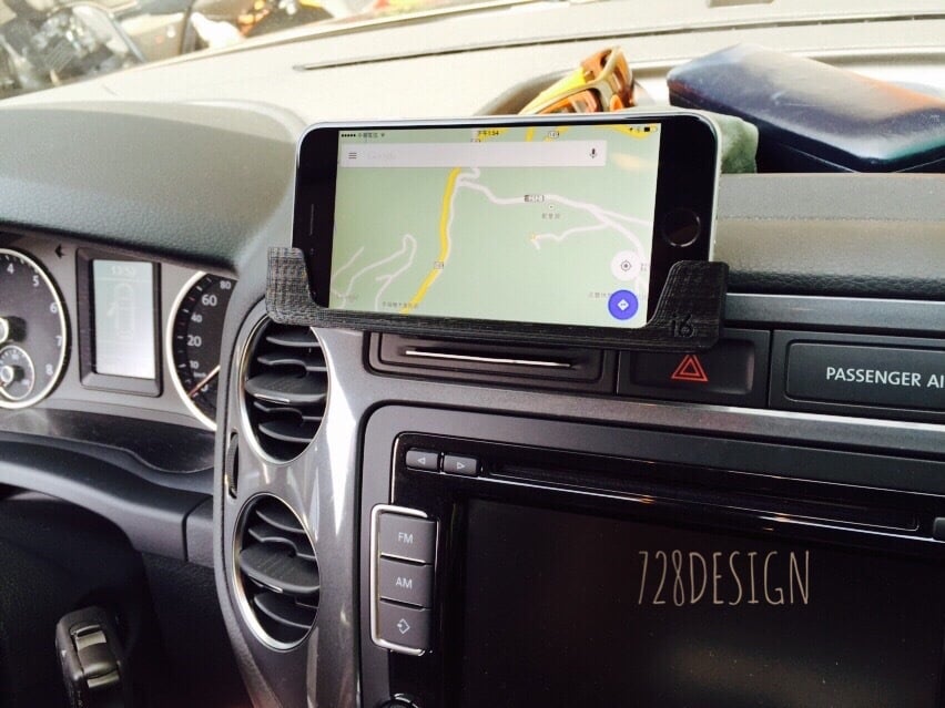 iPhone 6 teline VW Tiguan 2014:lle