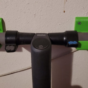 Seinäkiinnike segway-nibotille