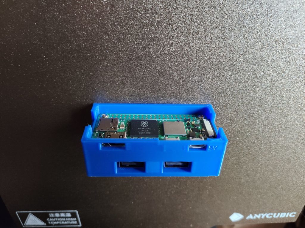 Pi Zero (2) W, USB HUB HAT ja 4&quot; kosketusnäyttö Anycubic Vyperille