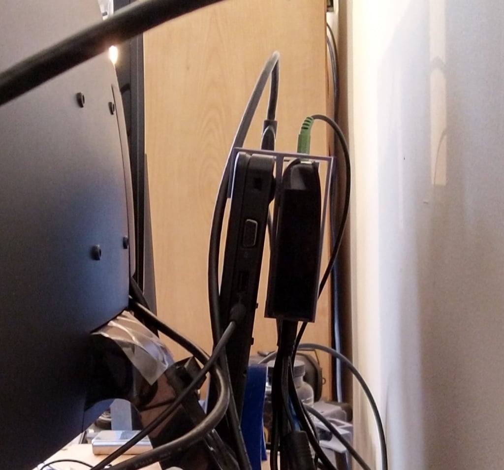 Pystysuuntainen USB-telakointiasema Kensingtonille, Dellille ja Lenovolle