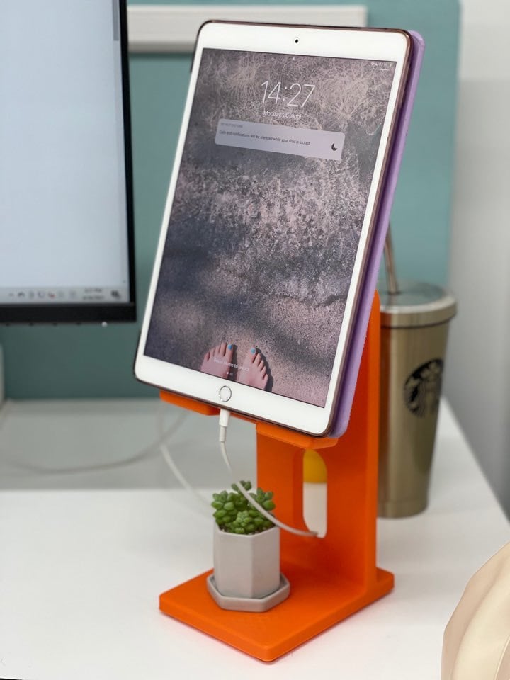 Apple Stand -telineestä inspiroitunut tablet-teline