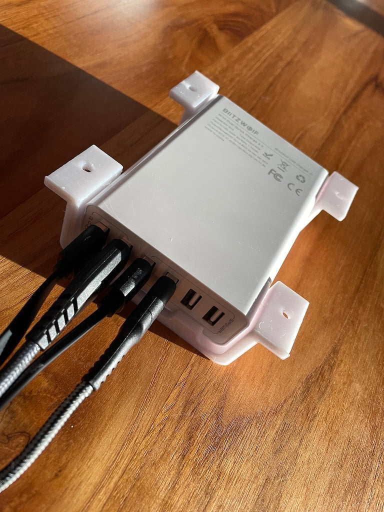 BlitzWolf USB-laturi pöydän alle asennettavaksi