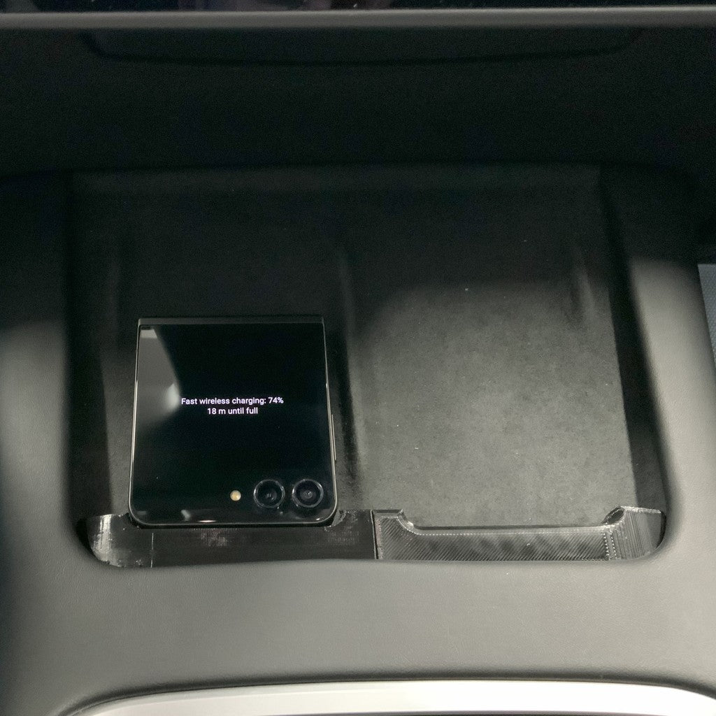 Langaton puhelinlaturi Tesla Model 3 &amp; Y:lle Samsung Z Flip3, Flip4, Flip5