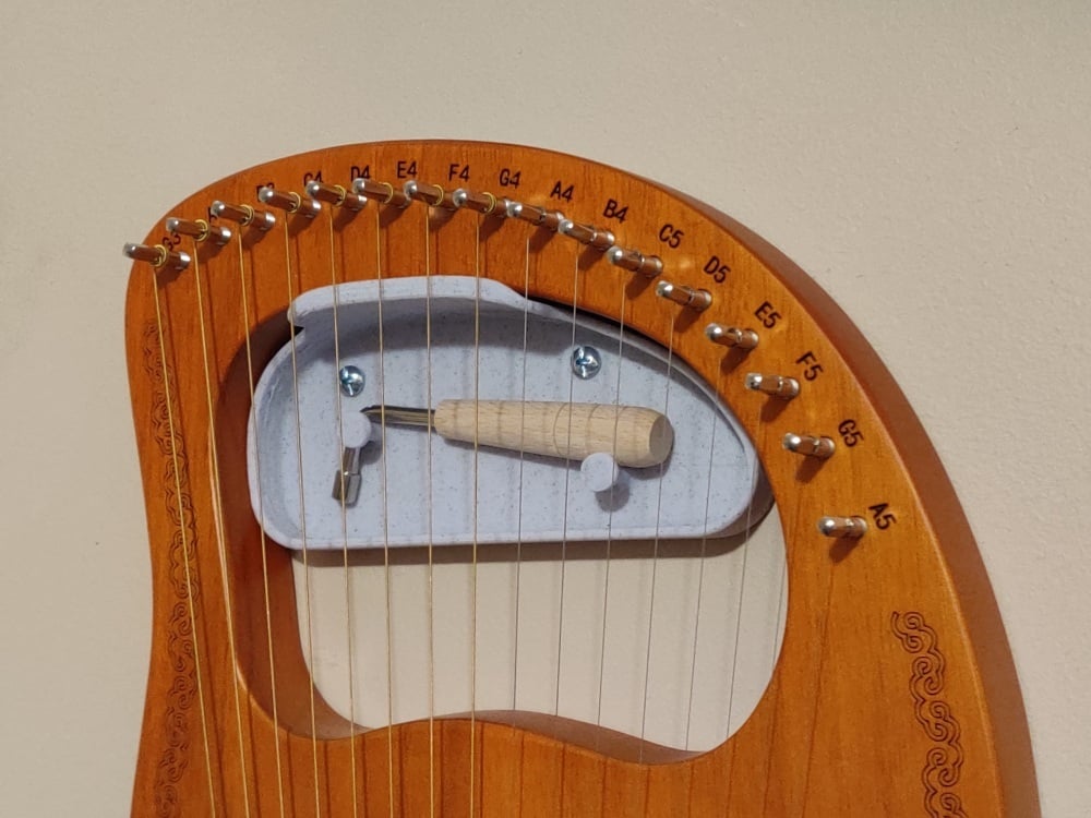 Lyre Harp seinäripustin ja kiinnitys
