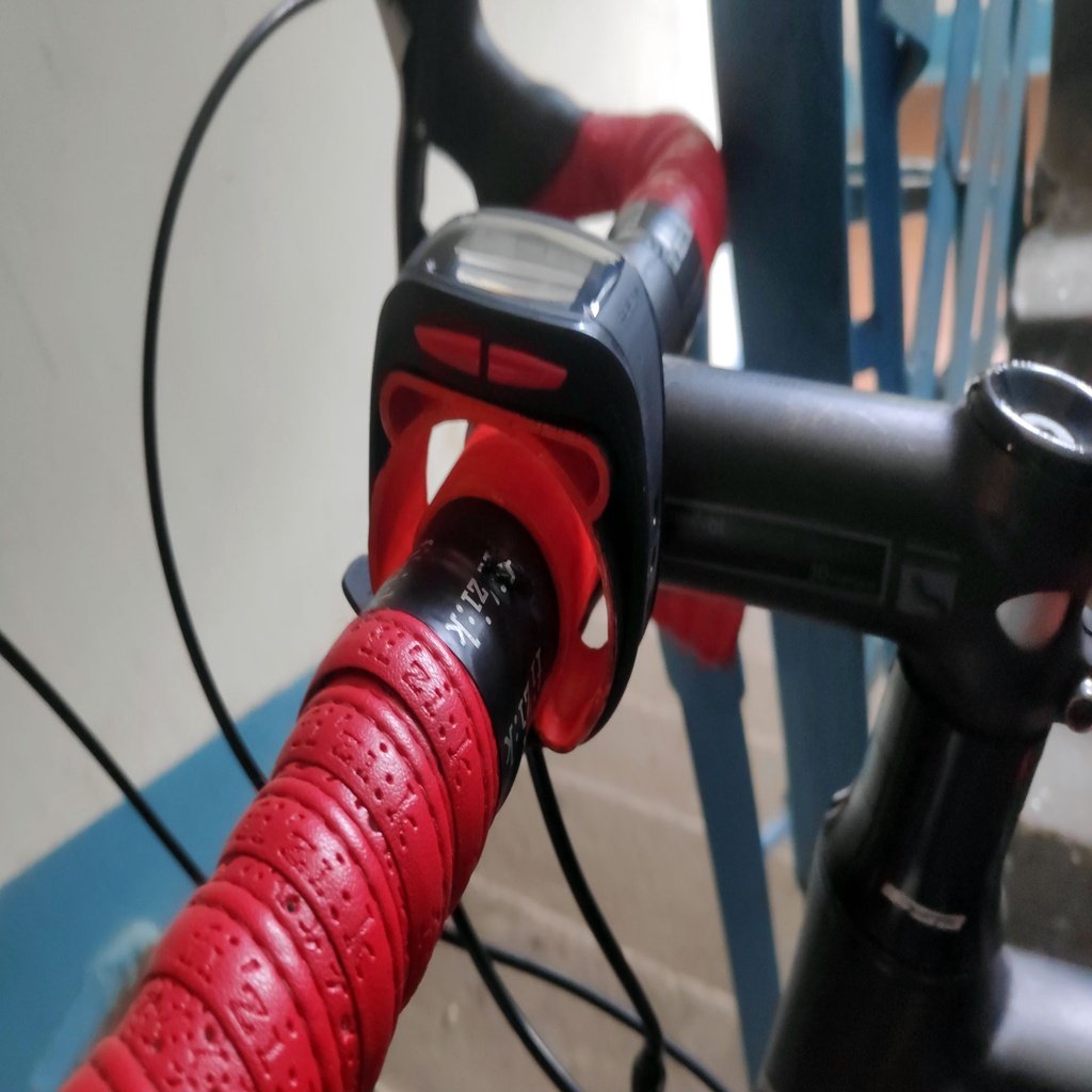 Pulssimittarin kellopidike polkupyörän ohjaustankoon