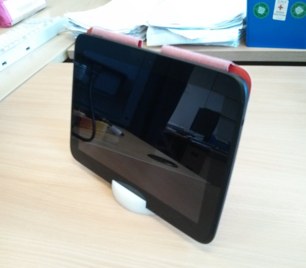 Nexus 10 -teline tablet-laitteille säädettävällä kulmalla